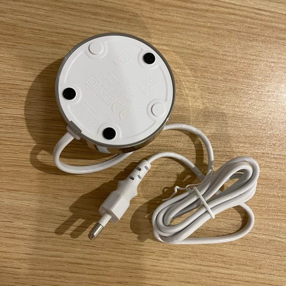 Sonicare charging base for diamondclean toothbrush - Picture 2 of 2